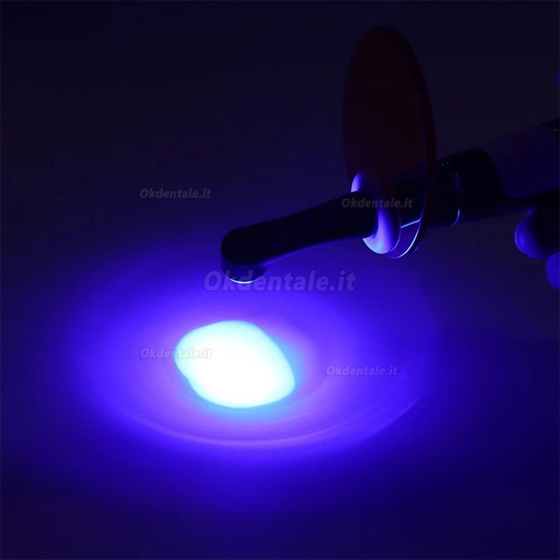 Lampada di polimerizzazione dentale a LED senza fili con punta micro-polimerizzata magnetici